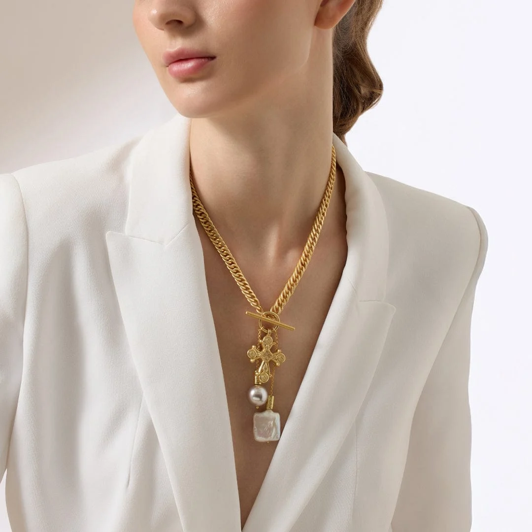 ORMAIRA NECKLACE