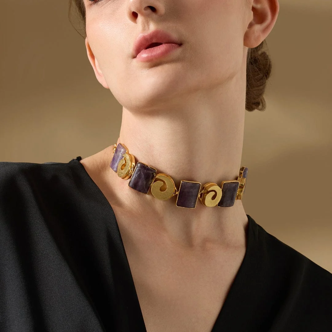 SENA CHOKER