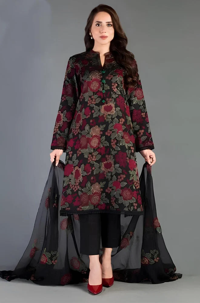 EMBROIDERED 3PC LAWN DRESS WITH EMBROIDERED CHIFFON DUPATTA