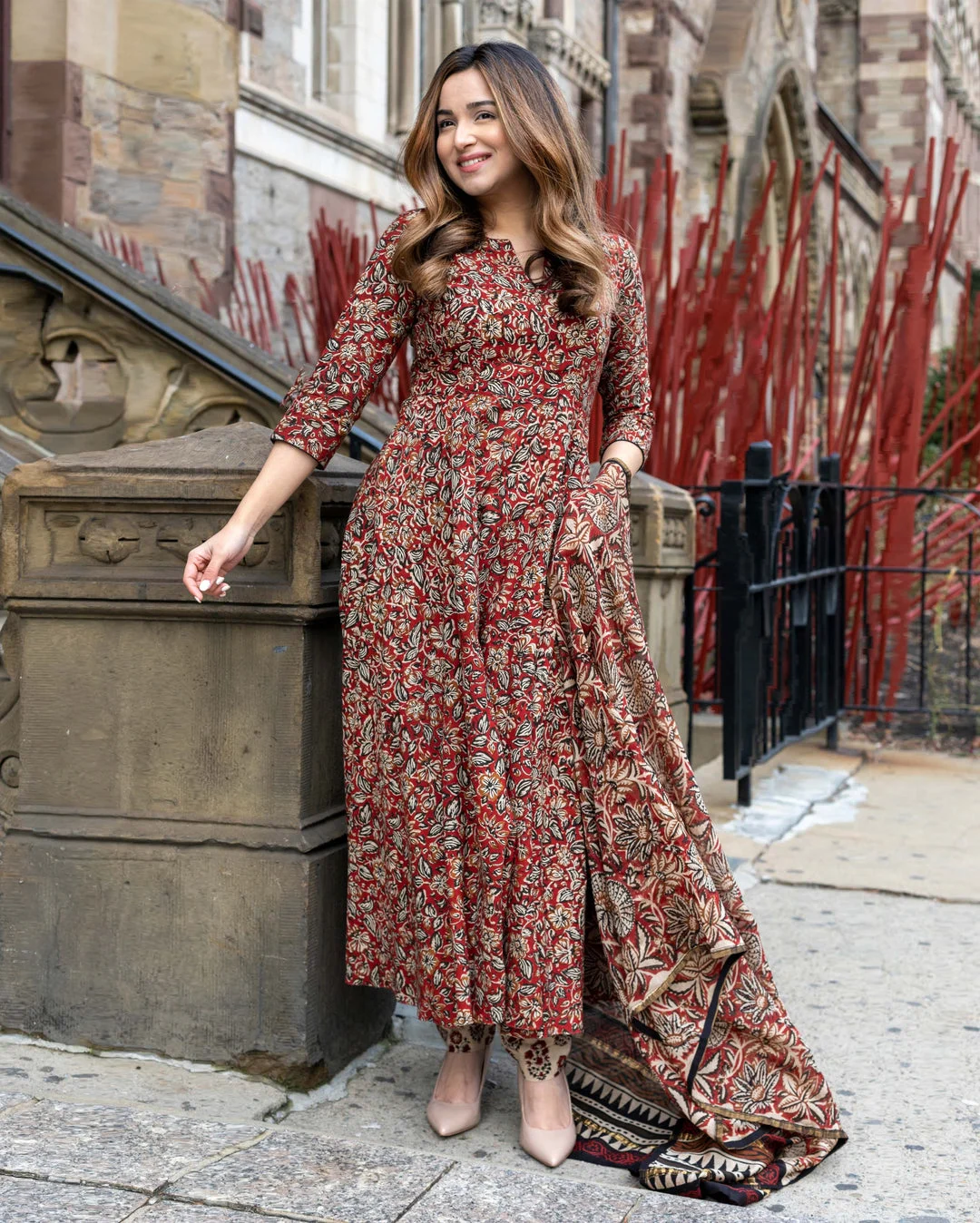 TAWNY BROWN HANDBLOCK SUIT SET