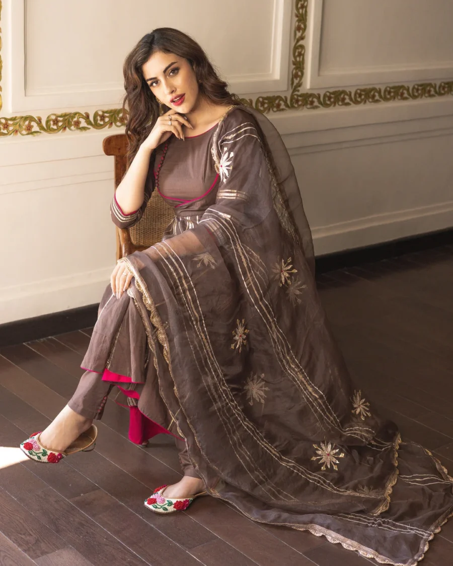 KAWAI GOTAPATTI COTTON SUIT SET