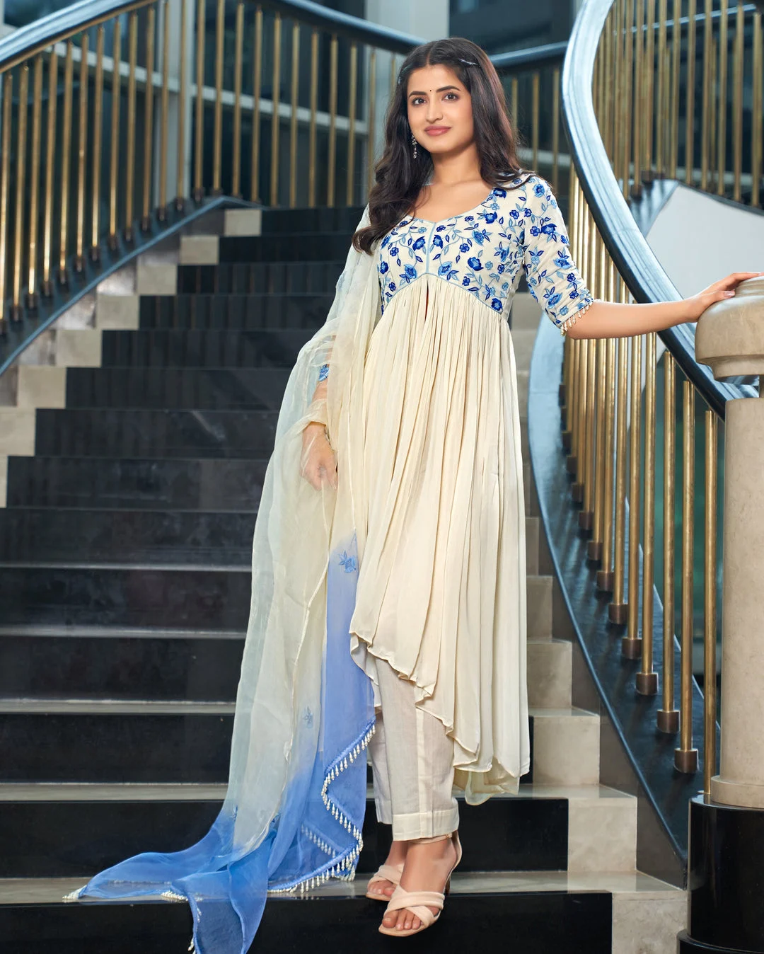 RIVAAYAT OFF WHITE EMBROIDERED GEORGETTE SUIT SET