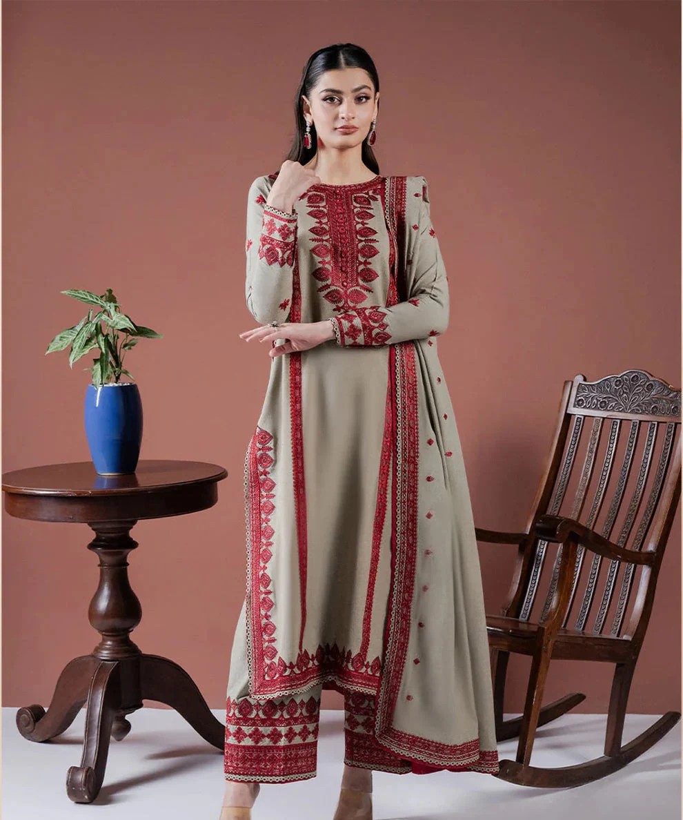 Lawn 3PC Embroidered Shirt with Organza Embroidered Dupatta